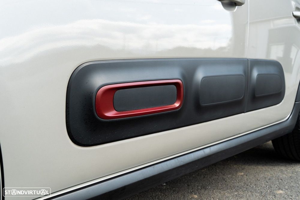 Citroën C3 1.2 PureTech Shine - 34