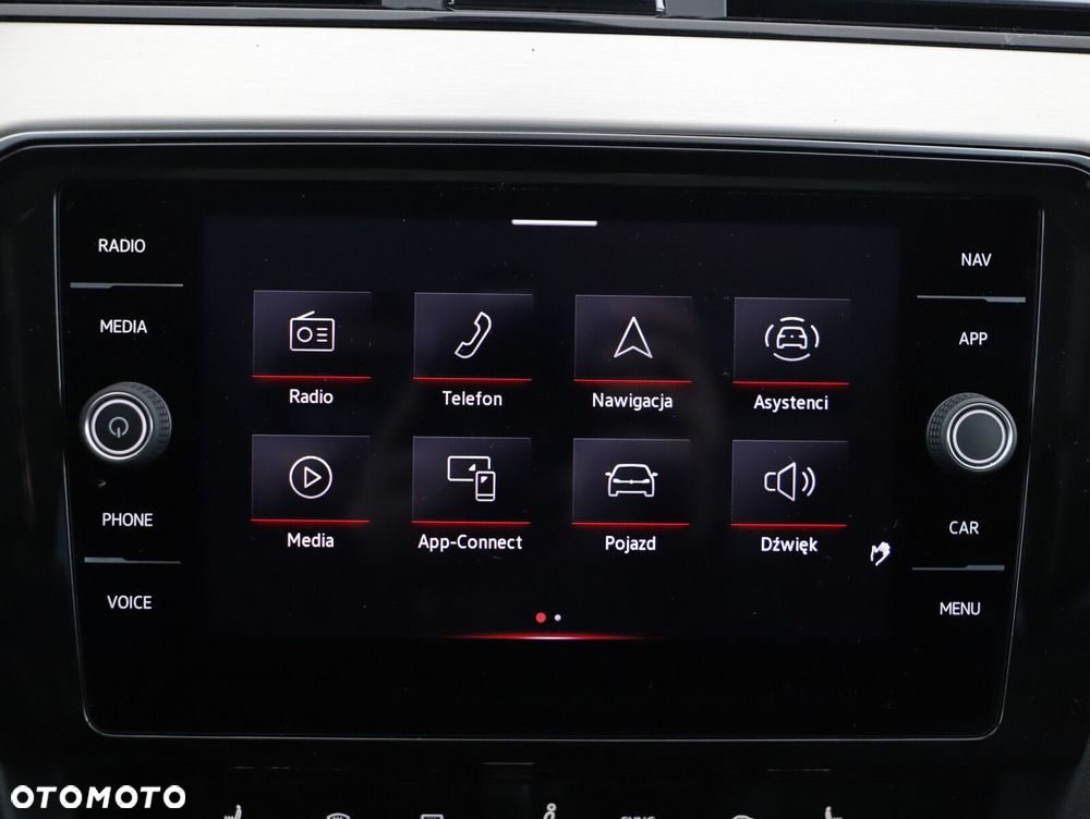 Volkswagen Passat Alltrack - 22
