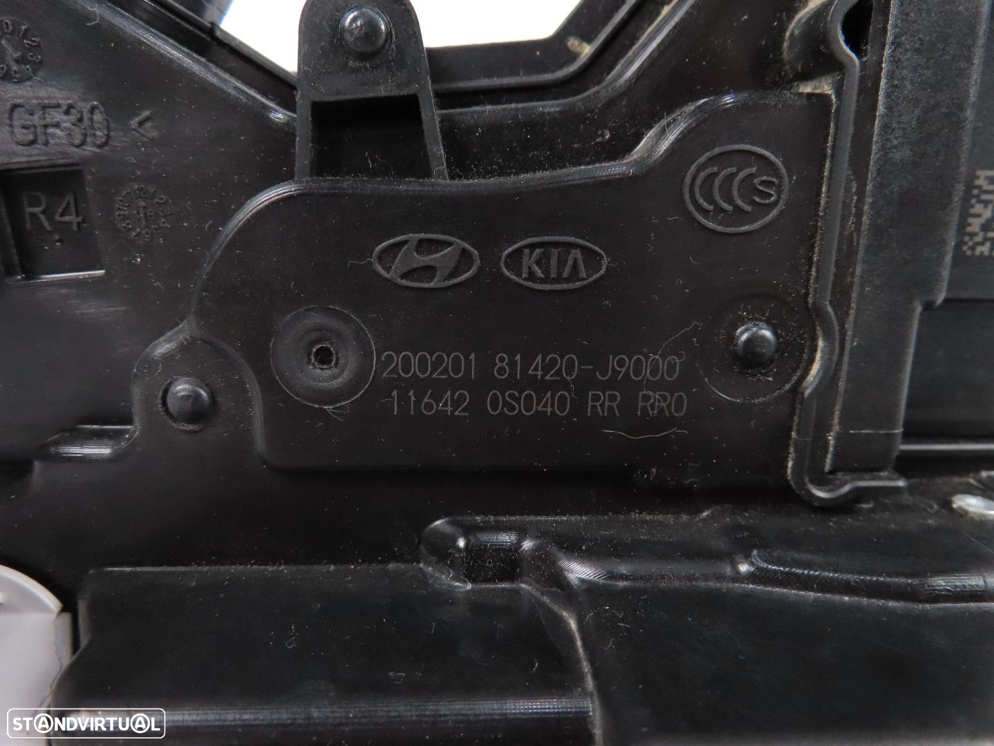 Fecho da porta Direito/Trás Usado / Original HYUNDAI KONA / KAUAI (OS) 81420J900... - 4