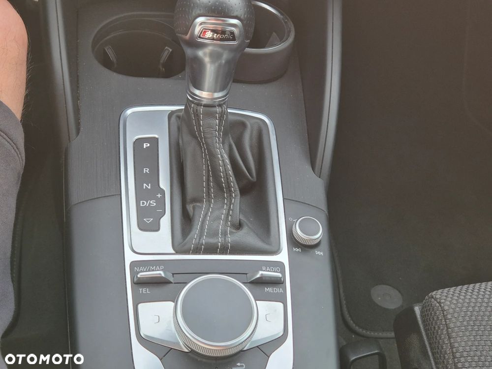 Audi A3 Sportback 2.0 TFSI quattro S tronic sport - 22