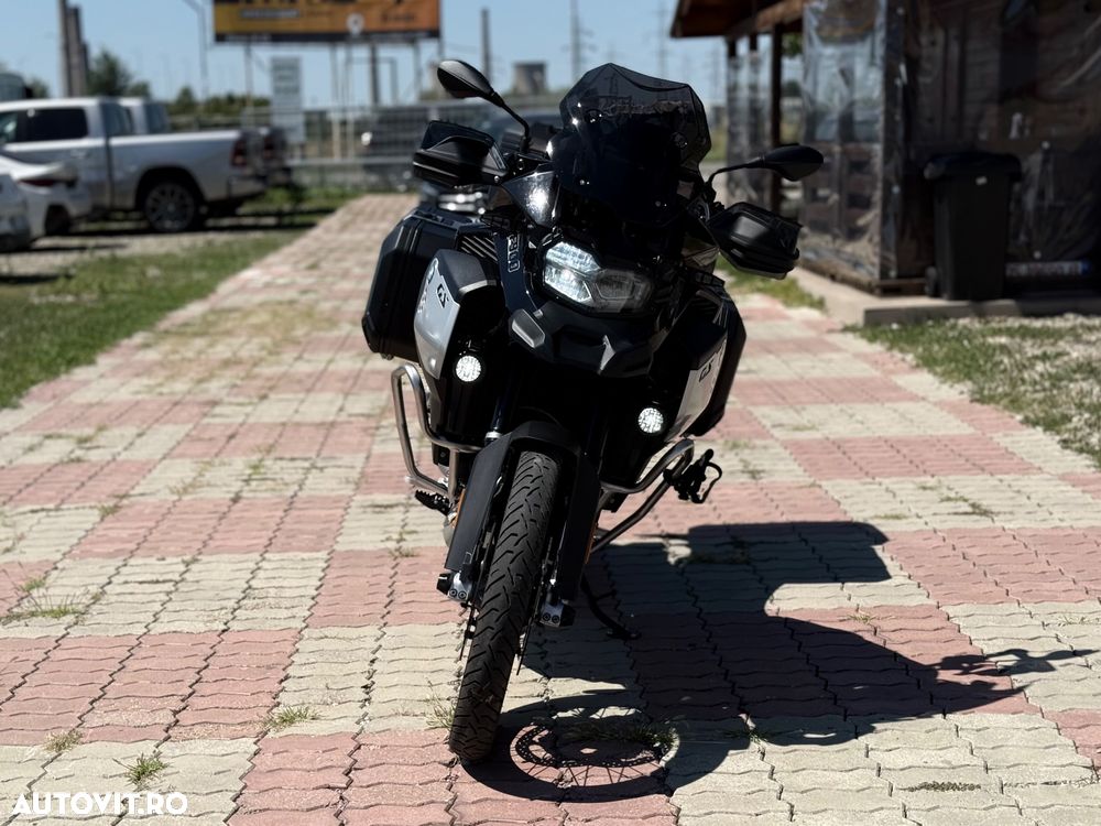 BMW F900GS Adventure - 2