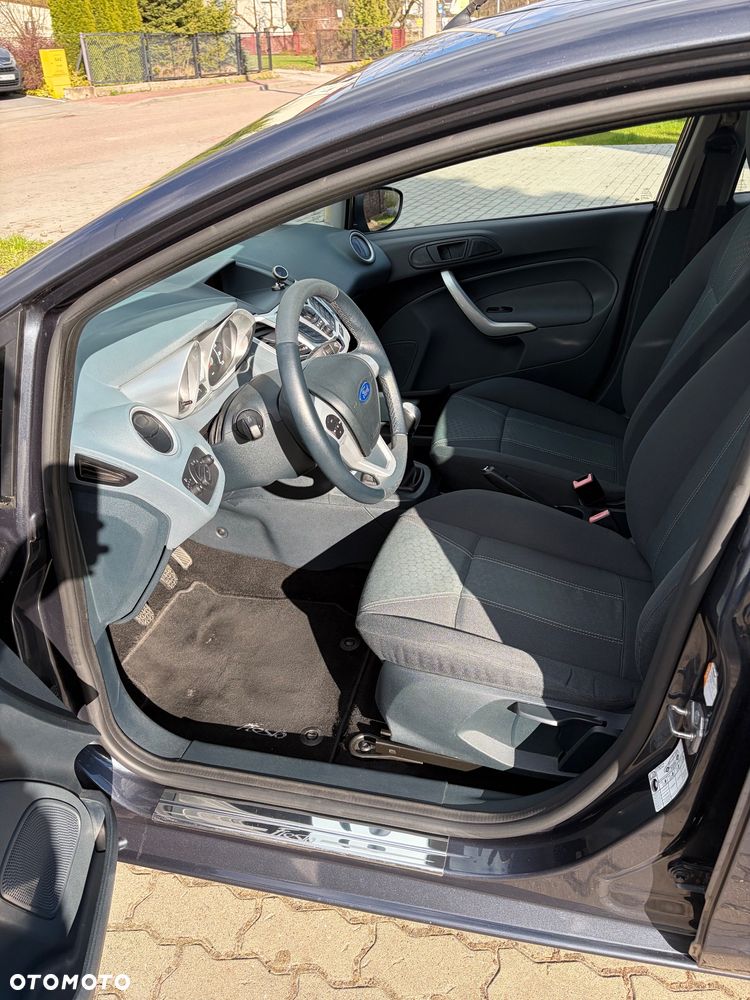 Ford Fiesta 1.25 Titanium - 22