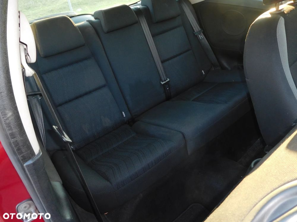 Peugeot 207 95 VTi Sport - 8