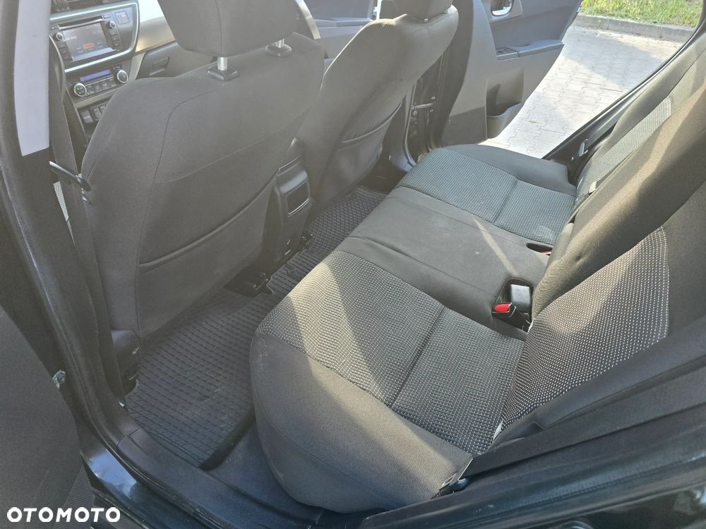 Toyota Auris 1.6 Comfort - 17