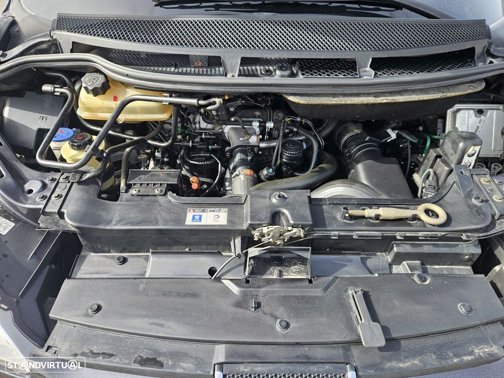 Peugeot 807 2.2 HDi Navteq - 55