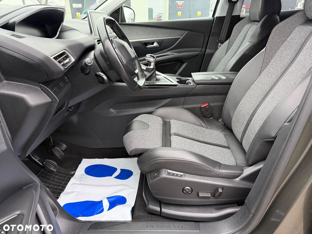 Peugeot 3008 PureTech 130 Stop & Start GPF Active Business-Paket - 16