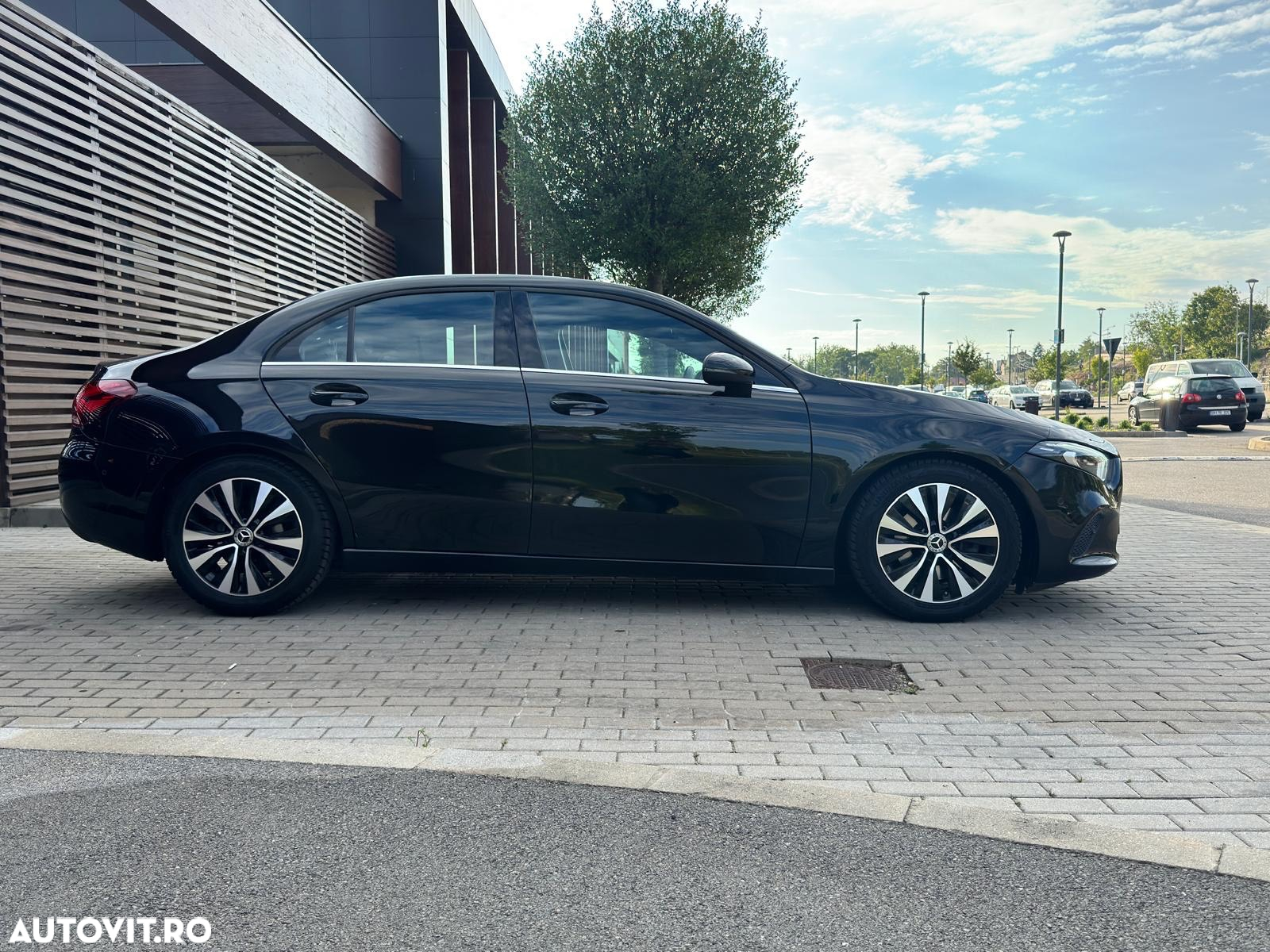 Mercedes-Benz A 180 d 8G-DCT Advanced Progressive - 34