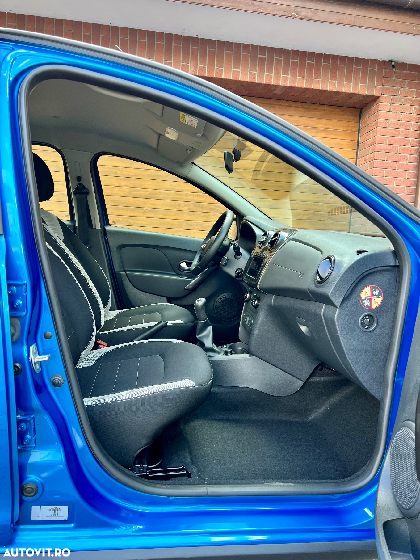 Dacia Logan Stepway TCe 100 GPL - 6