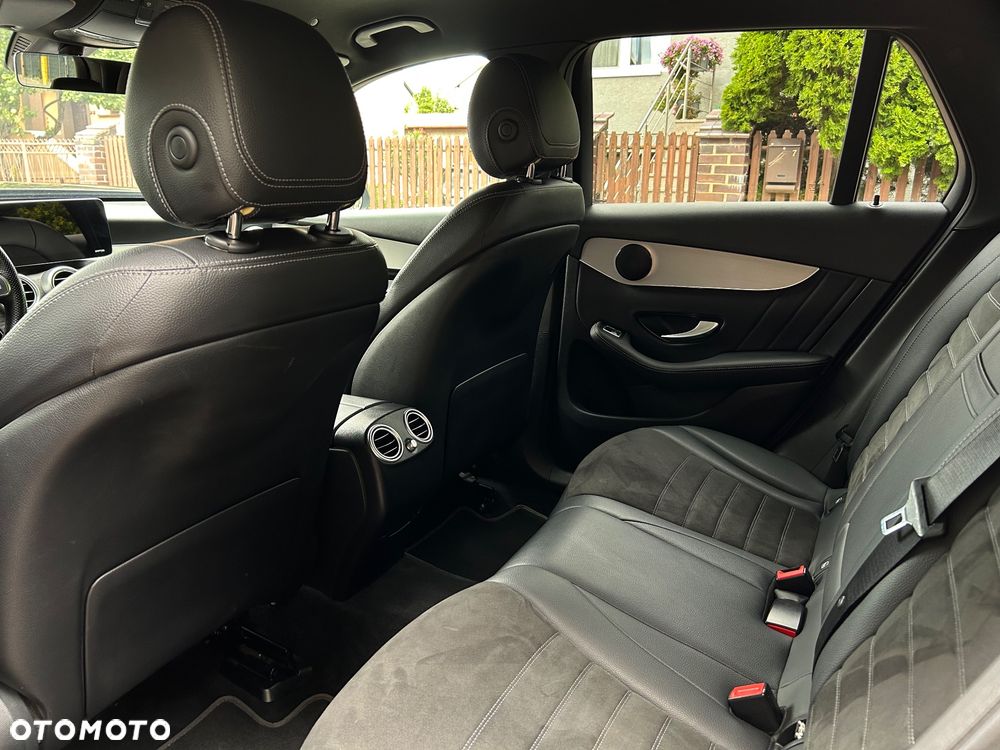 Mercedes-Benz GLC 200 d 4-Matic Business Edition - 29