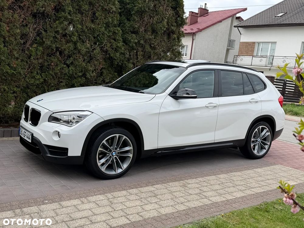 BMW X1 xDrive20d Sport Line - 3