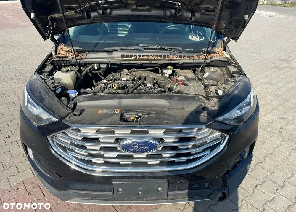 Ford Edge - 9