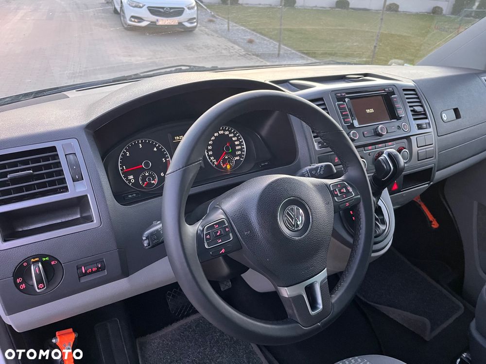 Volkswagen Transporter - 14
