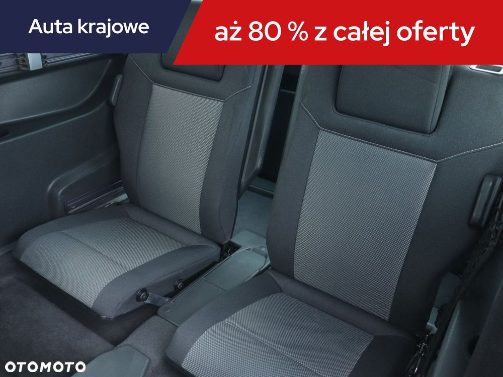 Opel Zafira - 16