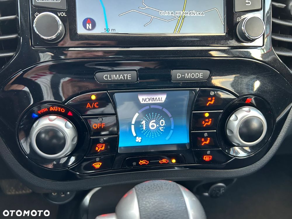 Nissan Juke 1.6 Xtronic Tekna - 23