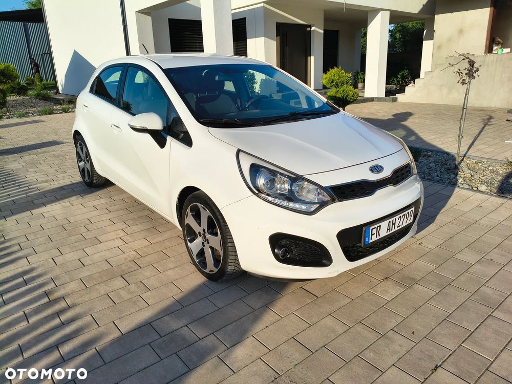 Kia Rio 1.4 crdi L - 10