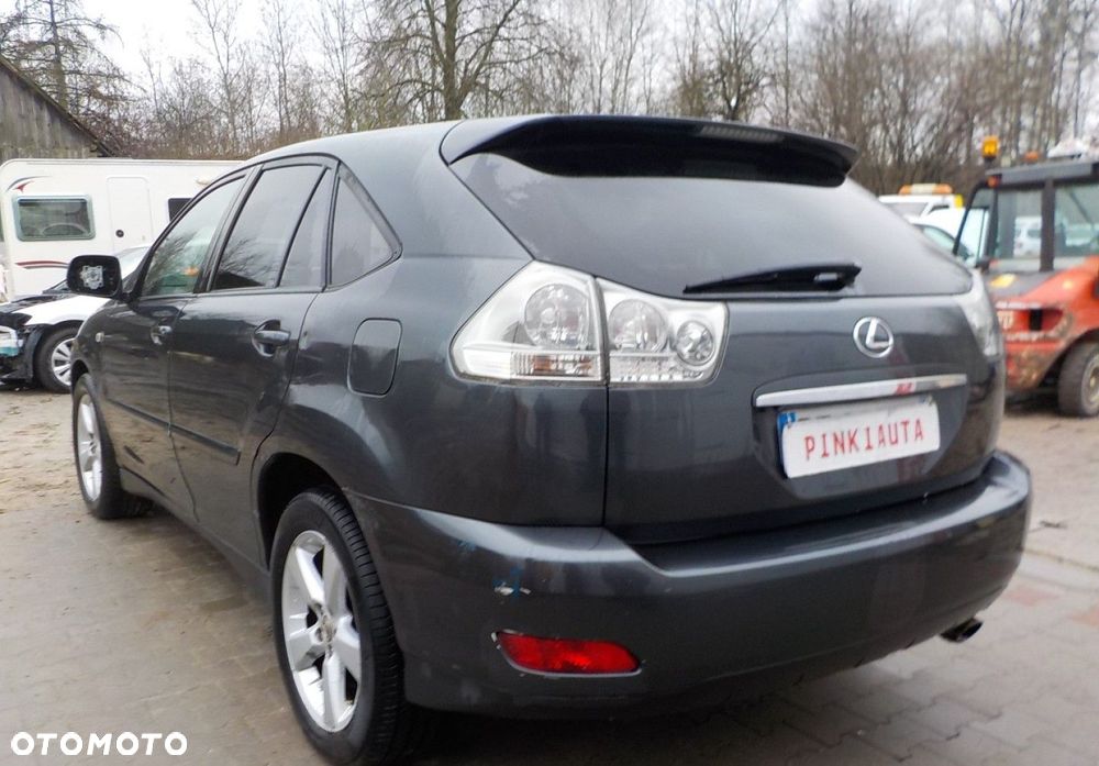 Lexus RX - 8