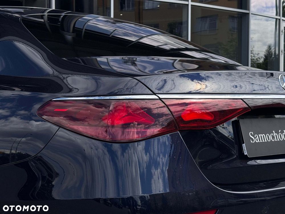 Mercedes-Benz Klasa E 220 d mHEV 4-Matic Exclusive 9G-Tronic - 8