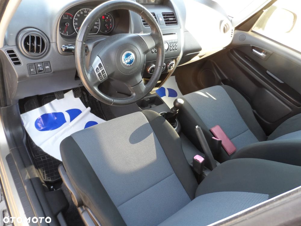 Fiat Sedici - 21