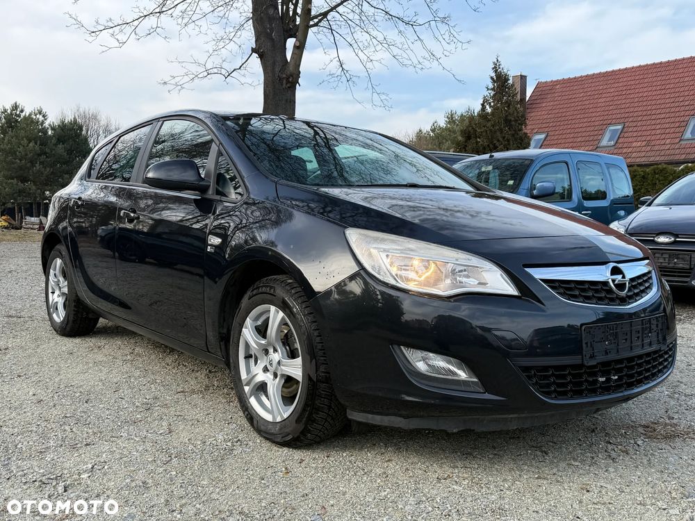 Opel Astra 1.4 T Cosmo - 2