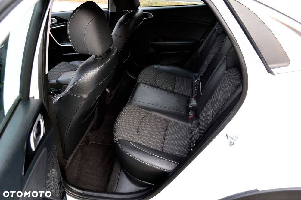 Kia XCeed 1.0 T-GDI OPF JBL SOUND EDITION - 15