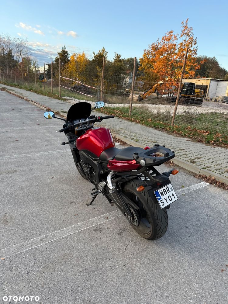 Yamaha FZ - 4