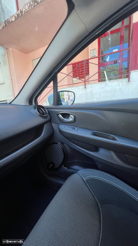 Renault Clio (Energy) TCe 90 Start & Stop LIMITED - 13