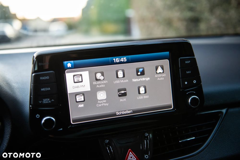 Hyundai i30 1.4 T-GDI DCT Fastback Premium - 33