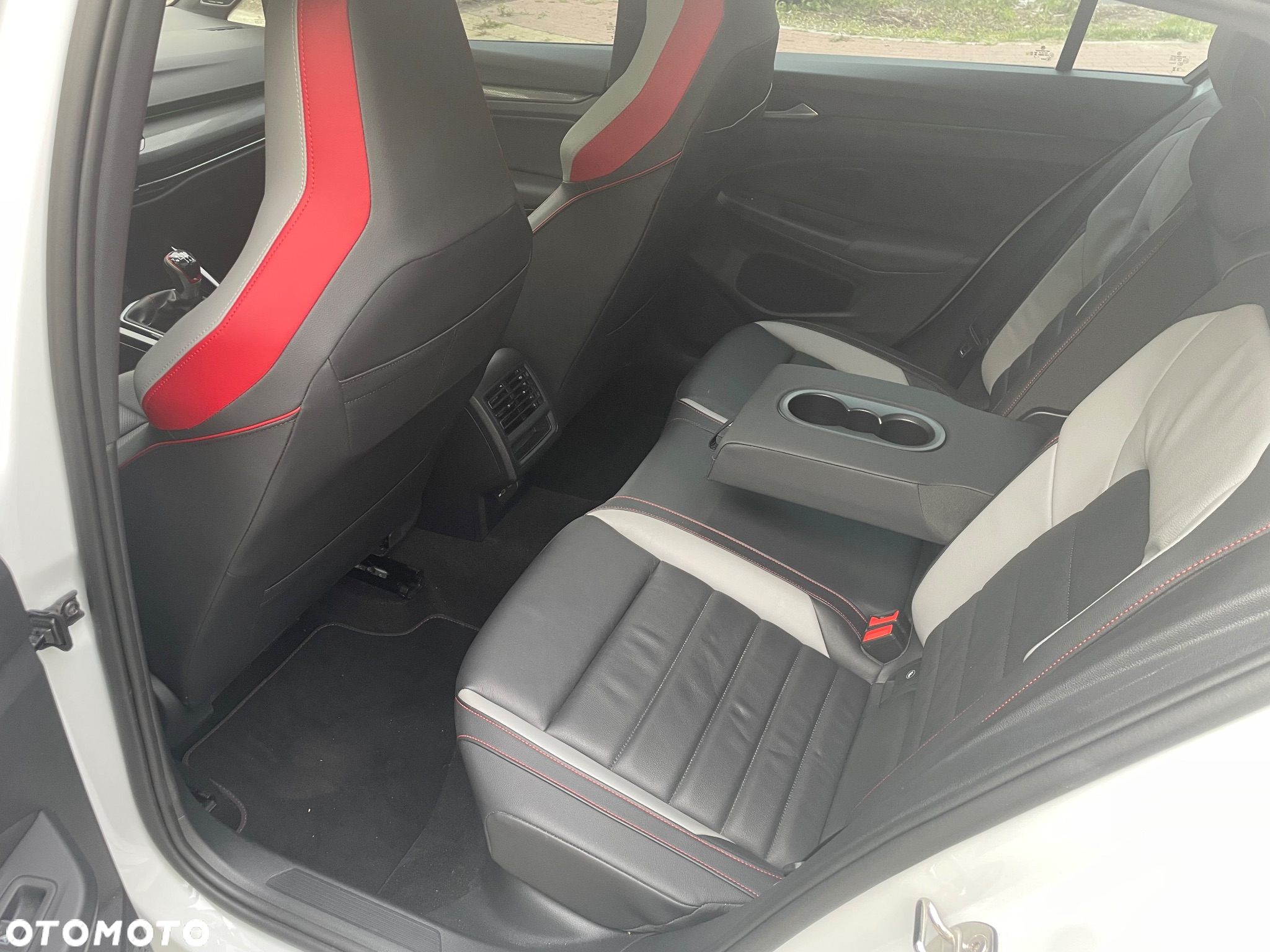 Volkswagen Golf 2.0 TSI OPF GTI - 10