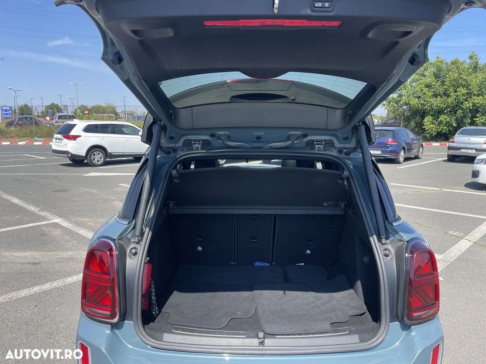 Mini Countryman Cooper SD ALL4 AT - 12