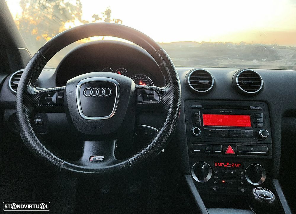 Audi A3 Sportback 2.0 TDi S-line - 8