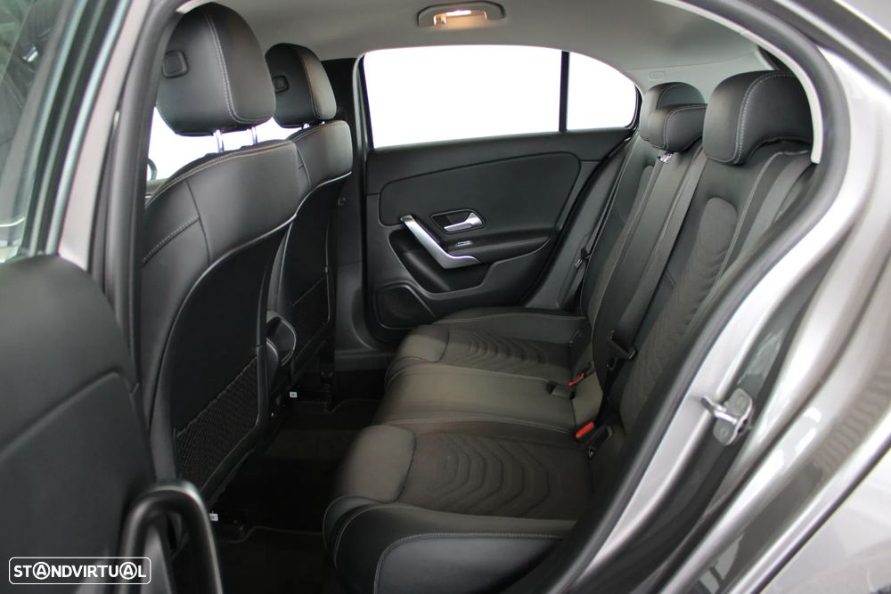 Mercedes-Benz A 200 Progressive Aut. - 23