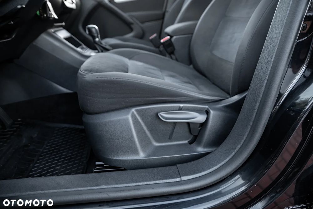 Volkswagen Tiguan 2.0 TSI 4Motion DSG Cup Sport & Style - 22