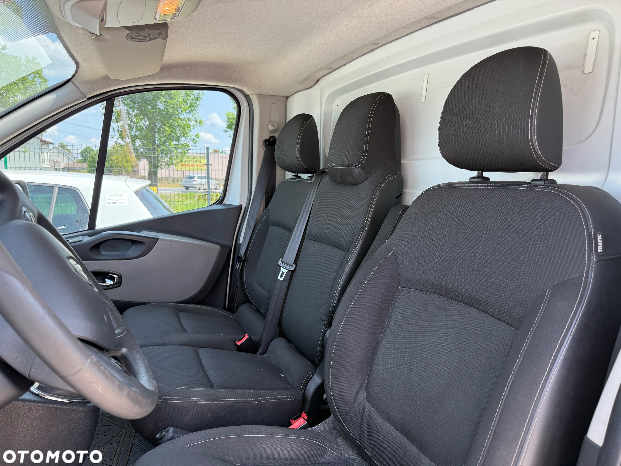 Renault Trafic - 7