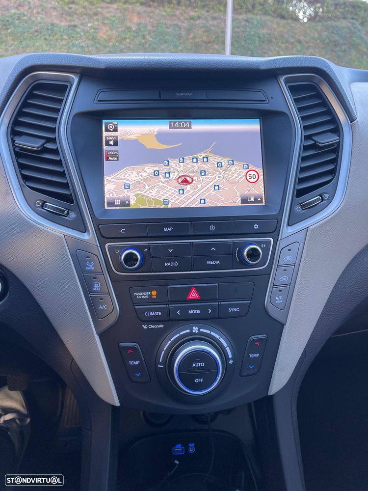 Hyundai Santa Fe 2.2 CRDi Executive - 13