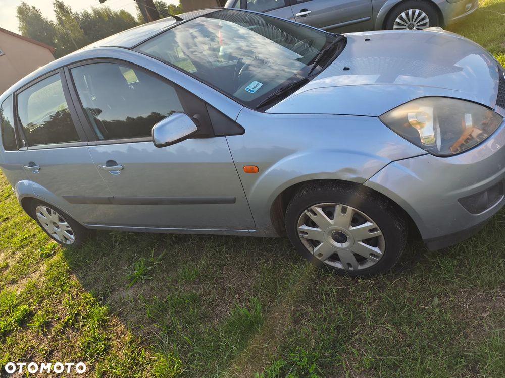 Ford Fiesta - 3