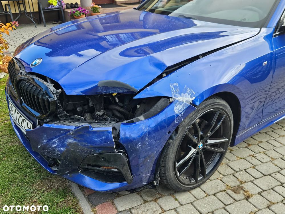 BMW Seria 3 320d xDrive M Sport - 6