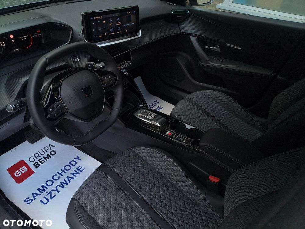 Peugeot 2008 1.2 PureTech Allure S&S EAT8 - 9