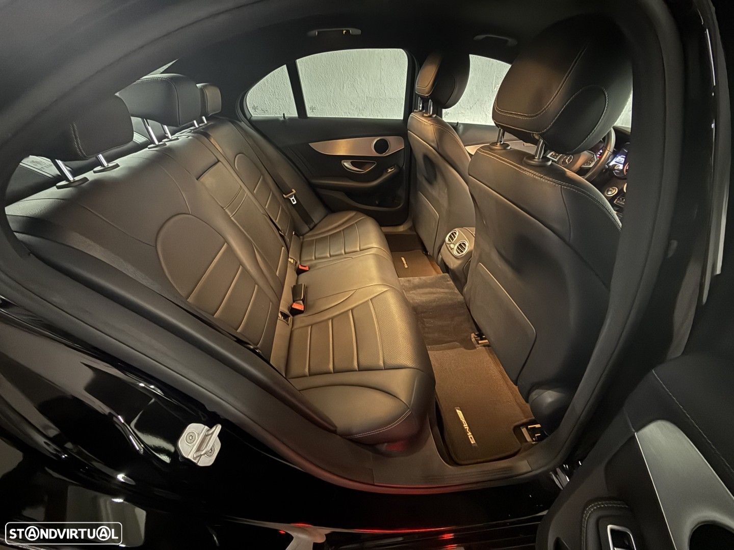 Mercedes-Benz C 220 (BlueTEC) d 7G-TRONIC AMG Line - 12