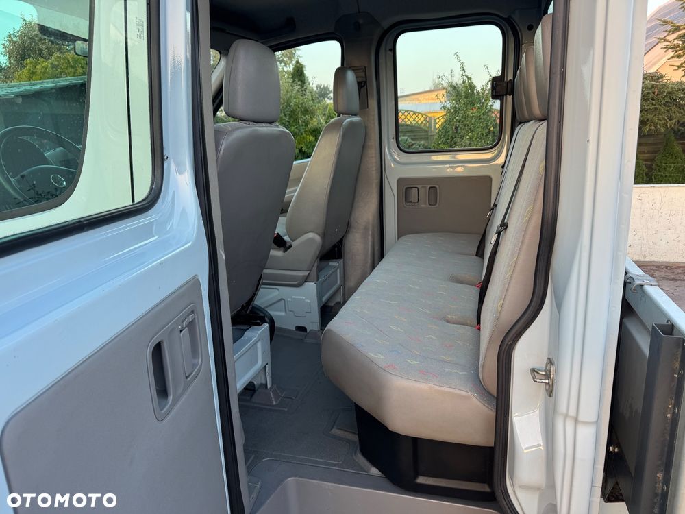 Volkswagen Crafter - 16