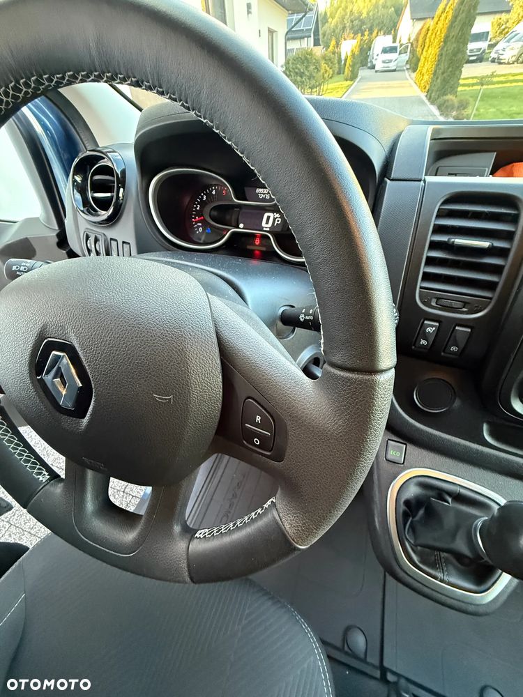 Renault Trafic - 19