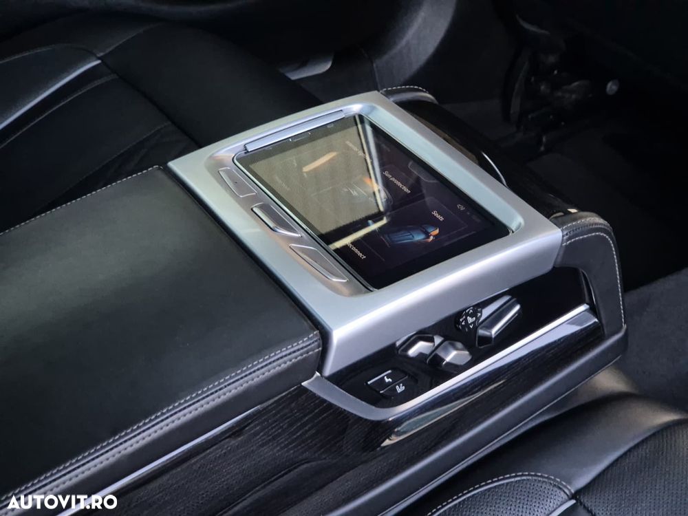 BMW Seria 7 730Ld xDrive - 29
