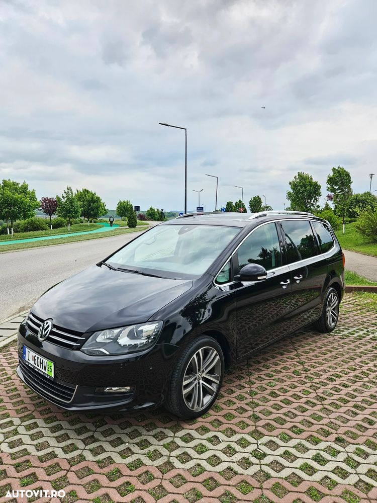 Volkswagen Sharan 2.0 TDI DSG BlueMotion Technology Highline - 12