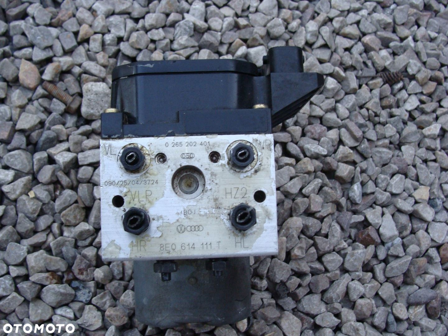 ABS AUDI A4 A6 PASSAT B5 8E0614111T - 3