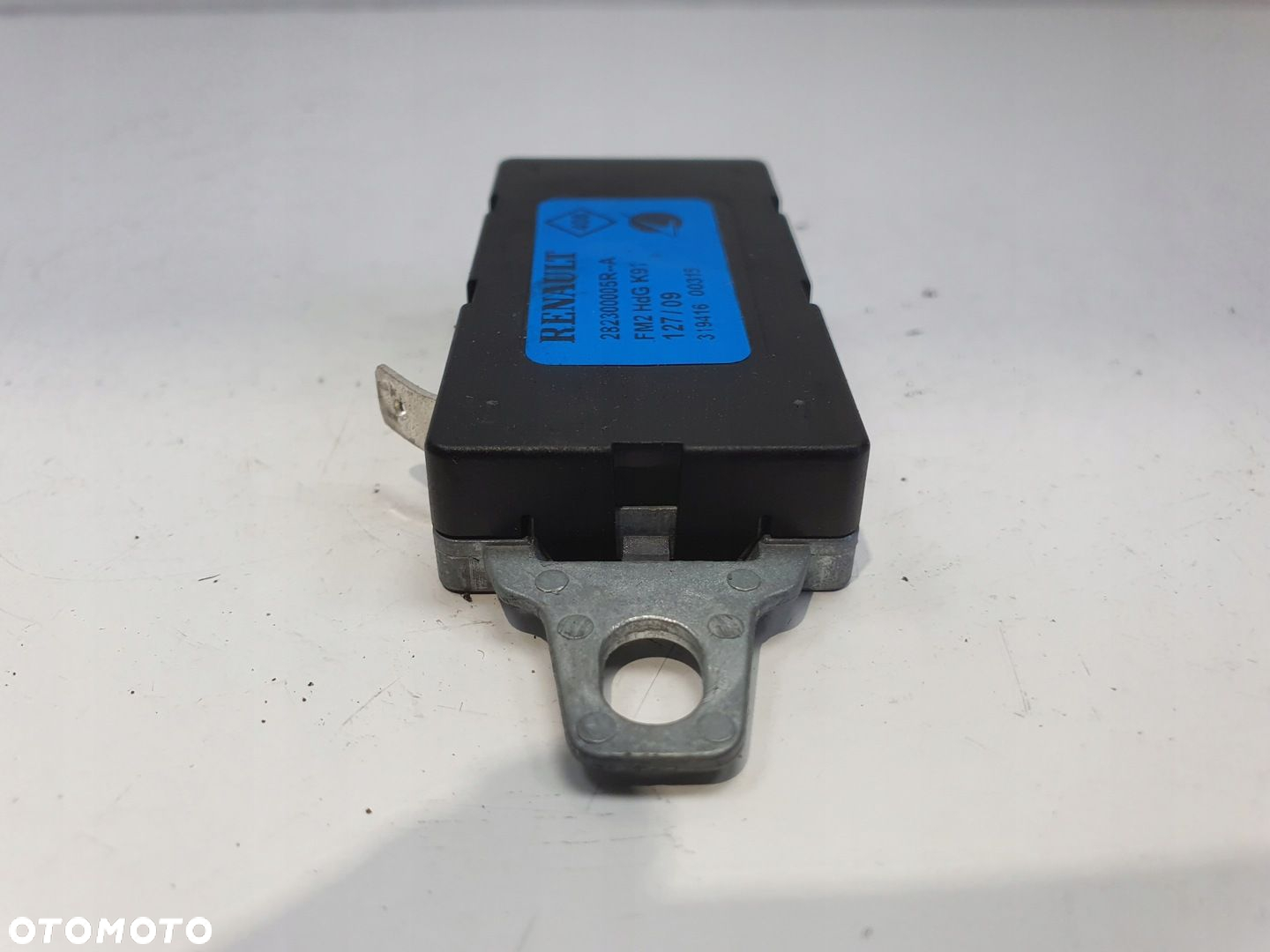 Renault Laguna III WZMACNIACZ ANTENTY Antenowy 282300005R - 5