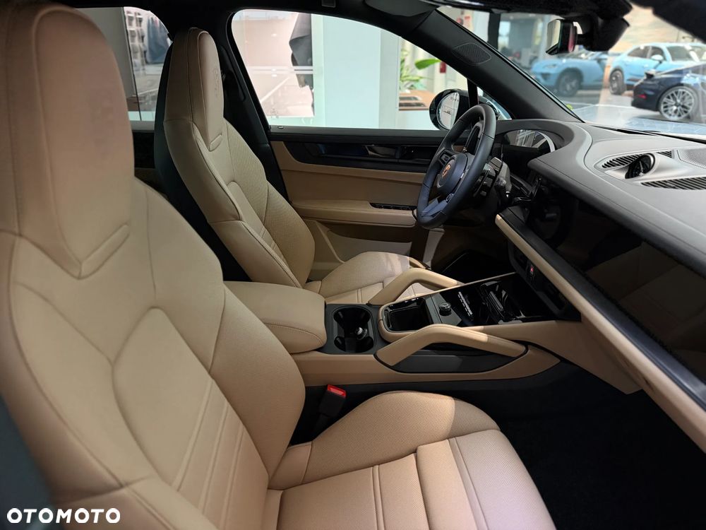 Porsche Cayenne Black Edition - 29