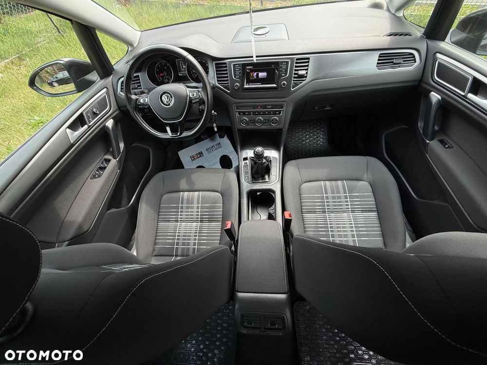 Volkswagen Golf Sportsvan 1.2 TSI (BlueMotion Technology) Comfortline - 9