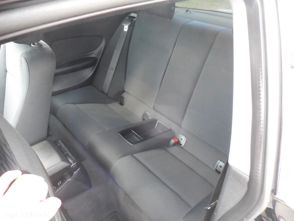 BMW Seria 1 - 16