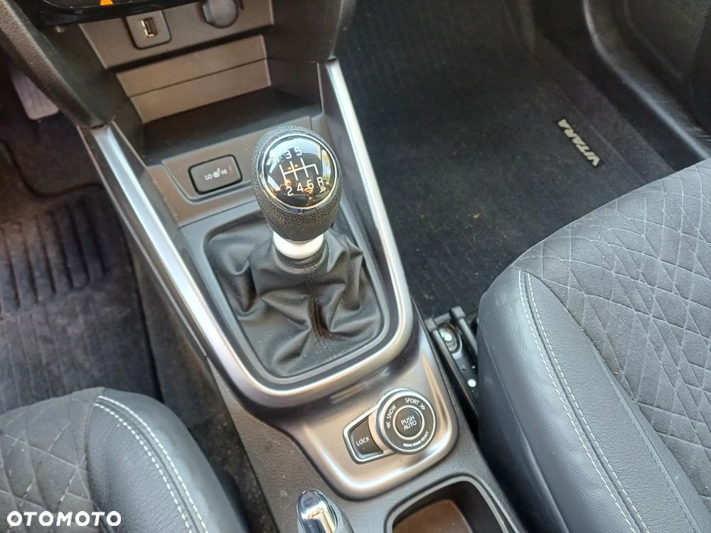 Suzuki Vitara 1.4 Boosterjet Hybrid Allgrip Comfort+ - 23