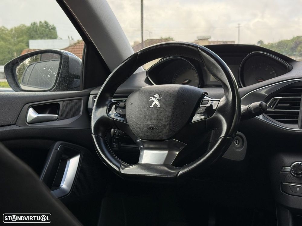 Peugeot 308 PureTech 110 Stop & Start Allure - 8