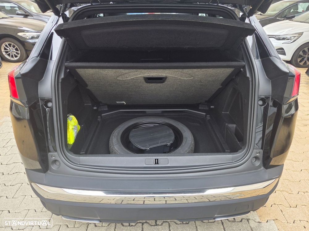 Peugeot 3008 1.5 BlueHDi GT Line EAT8 - 19